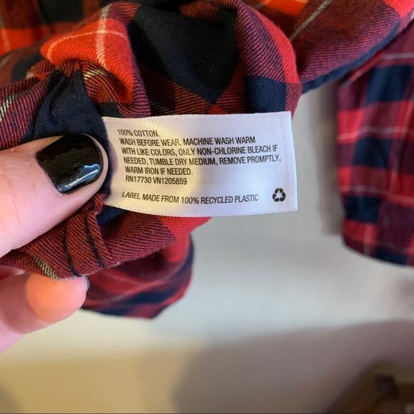 Goodfellow Plaid Button Up Size Medium - Picture 7 of 7